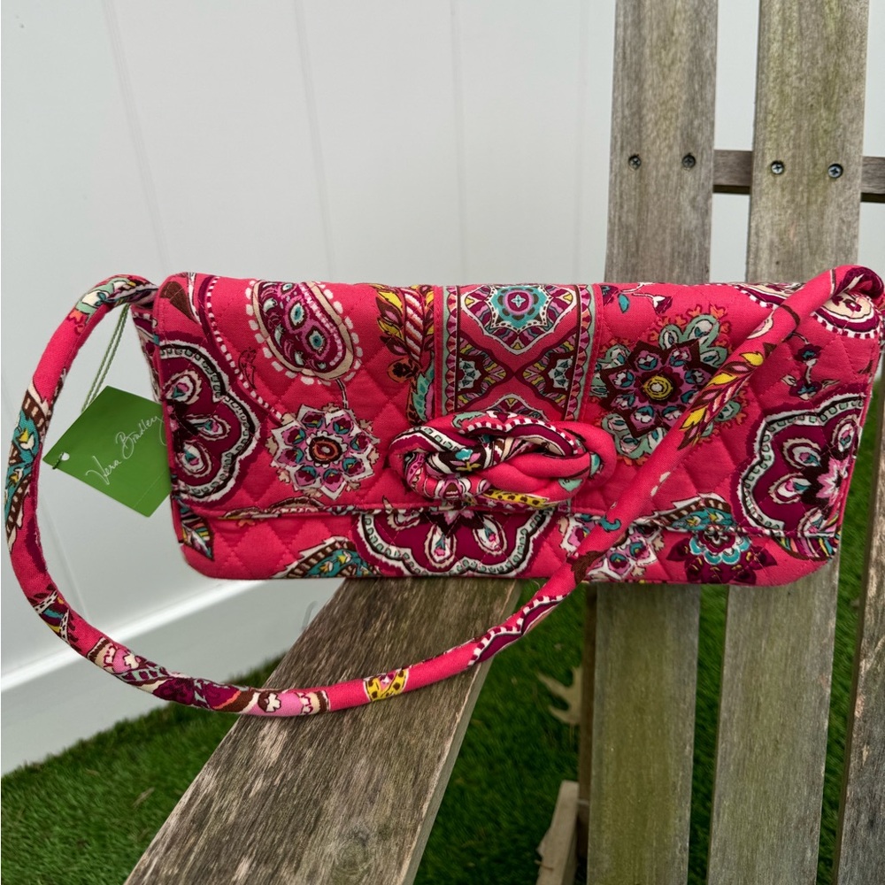 Vera‎ Bradley Knot Just A Clutch Shoulder Bag Pink Paisley Call Me Coral 12x6”